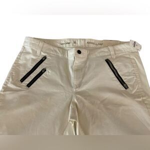 607 - KHAKIS BY GAP, SIZE 16